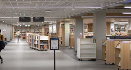Differences between Public and Special Libraries Differences between Public and Special Libraries